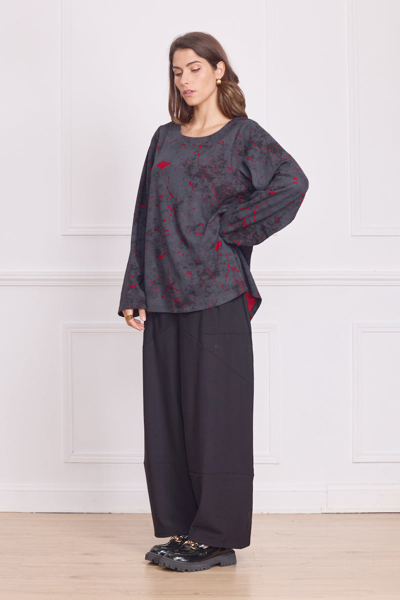 Haut femme gris à motifs rouges – 100% coton