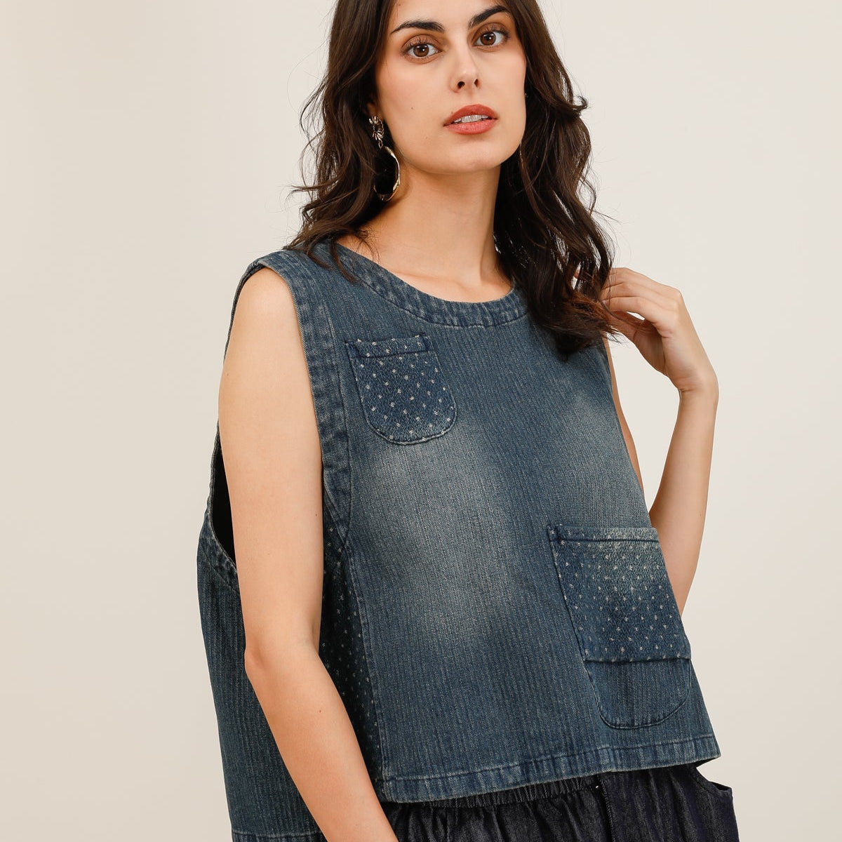 A188-B82 - Blouse
