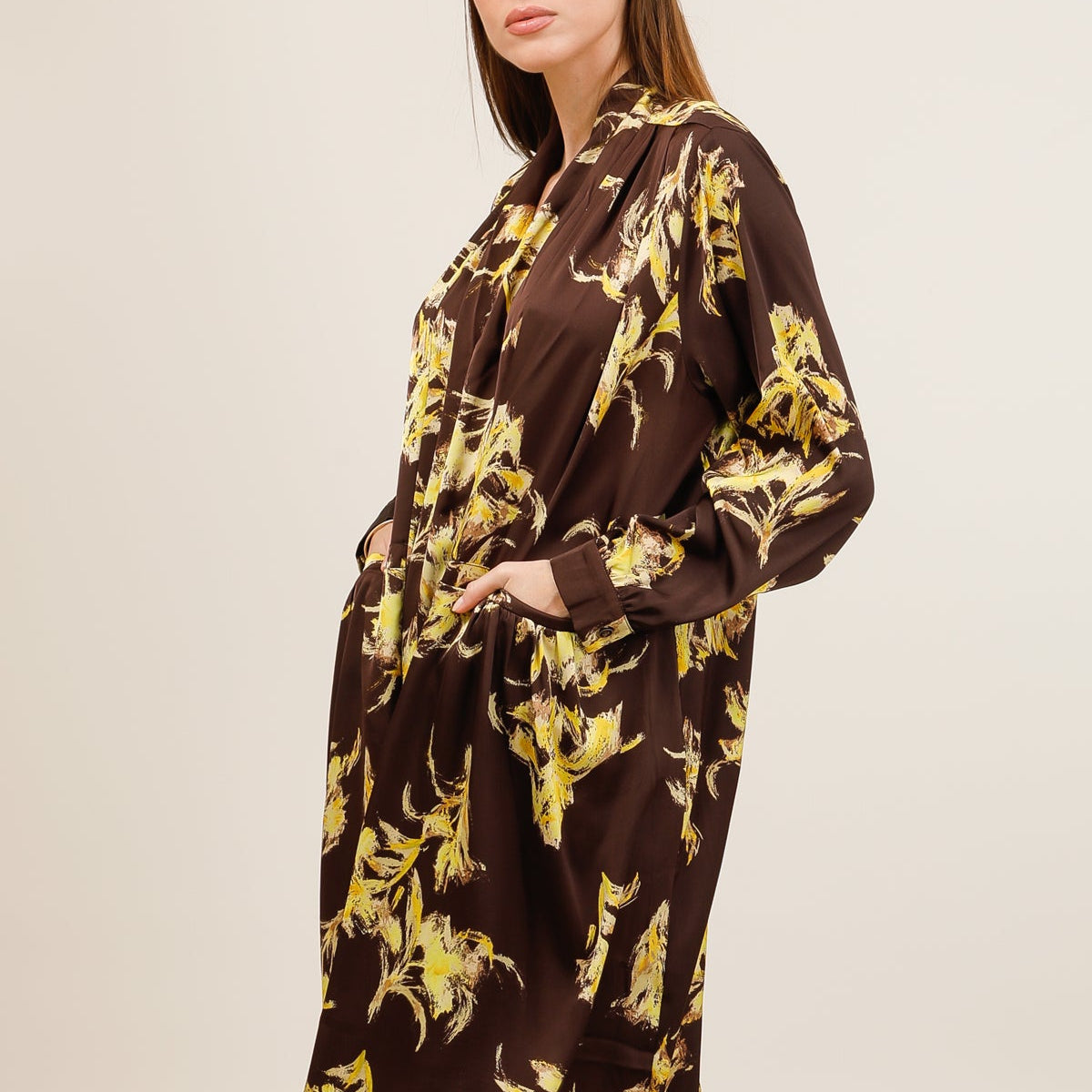 A198-M19 - Robe