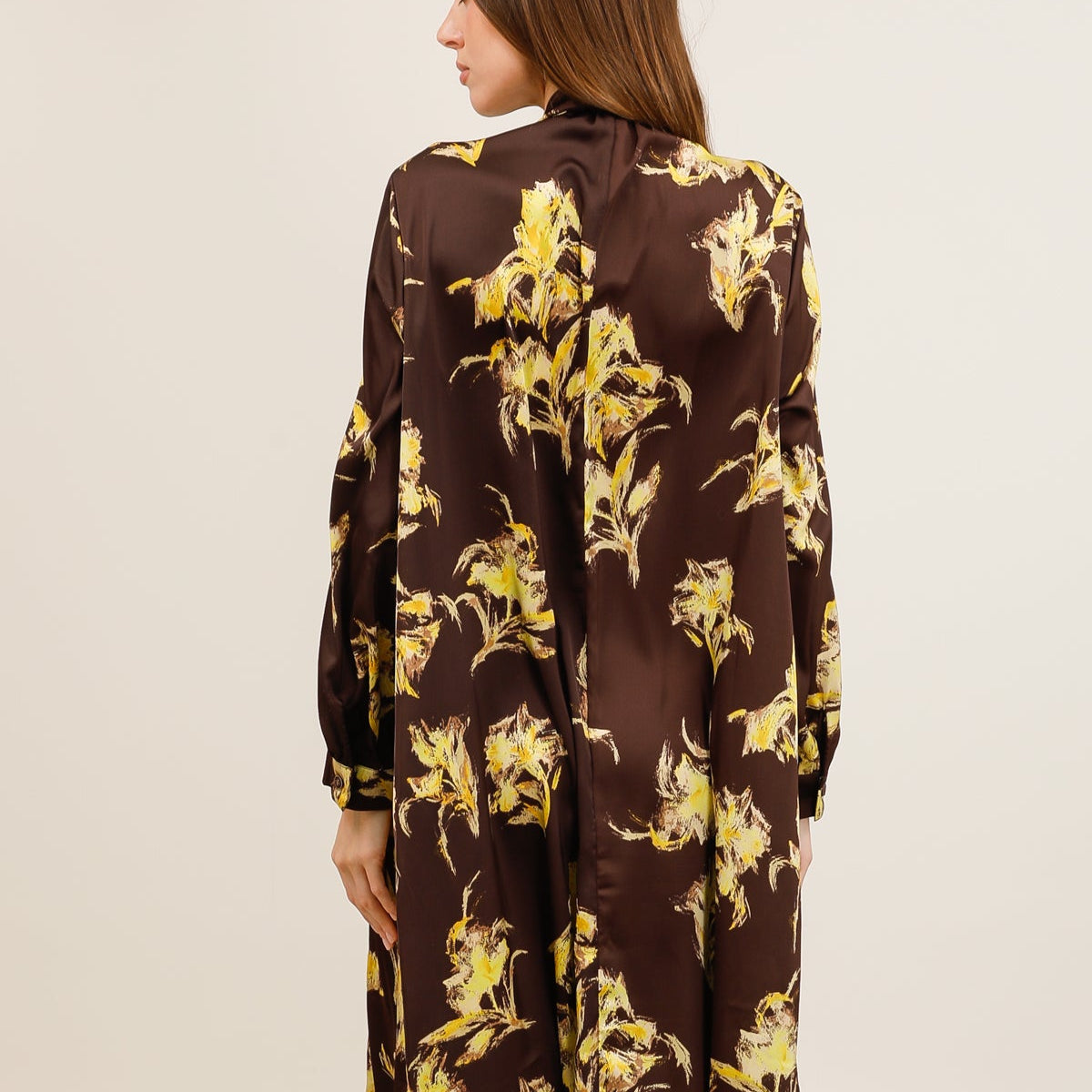 A198-M19 - Robe