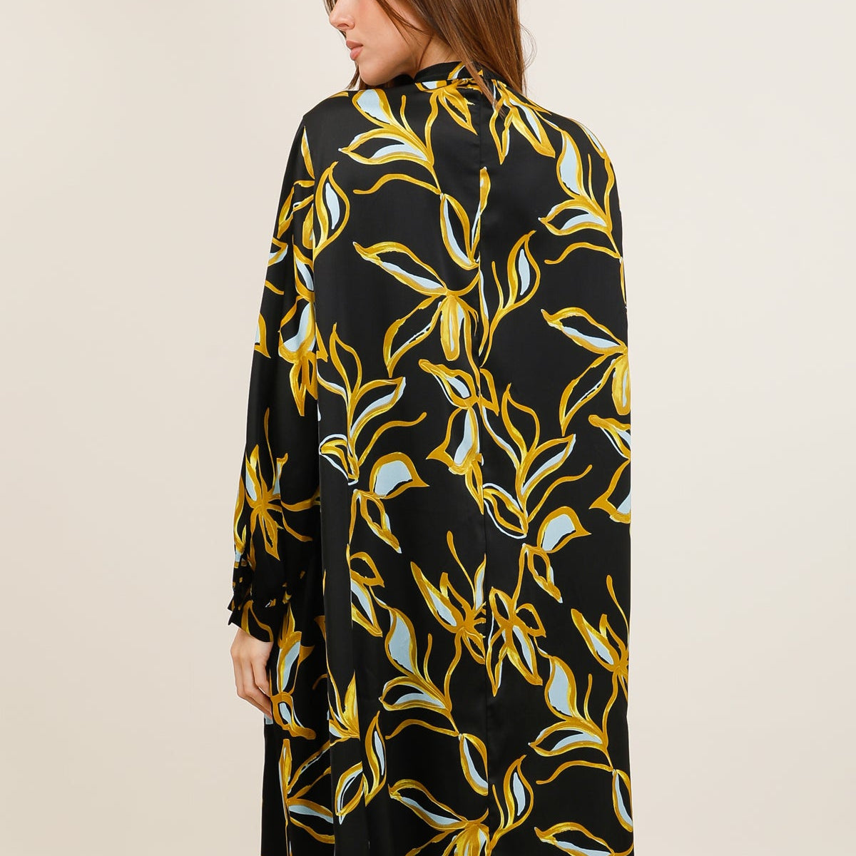 A198-M19 - Robe