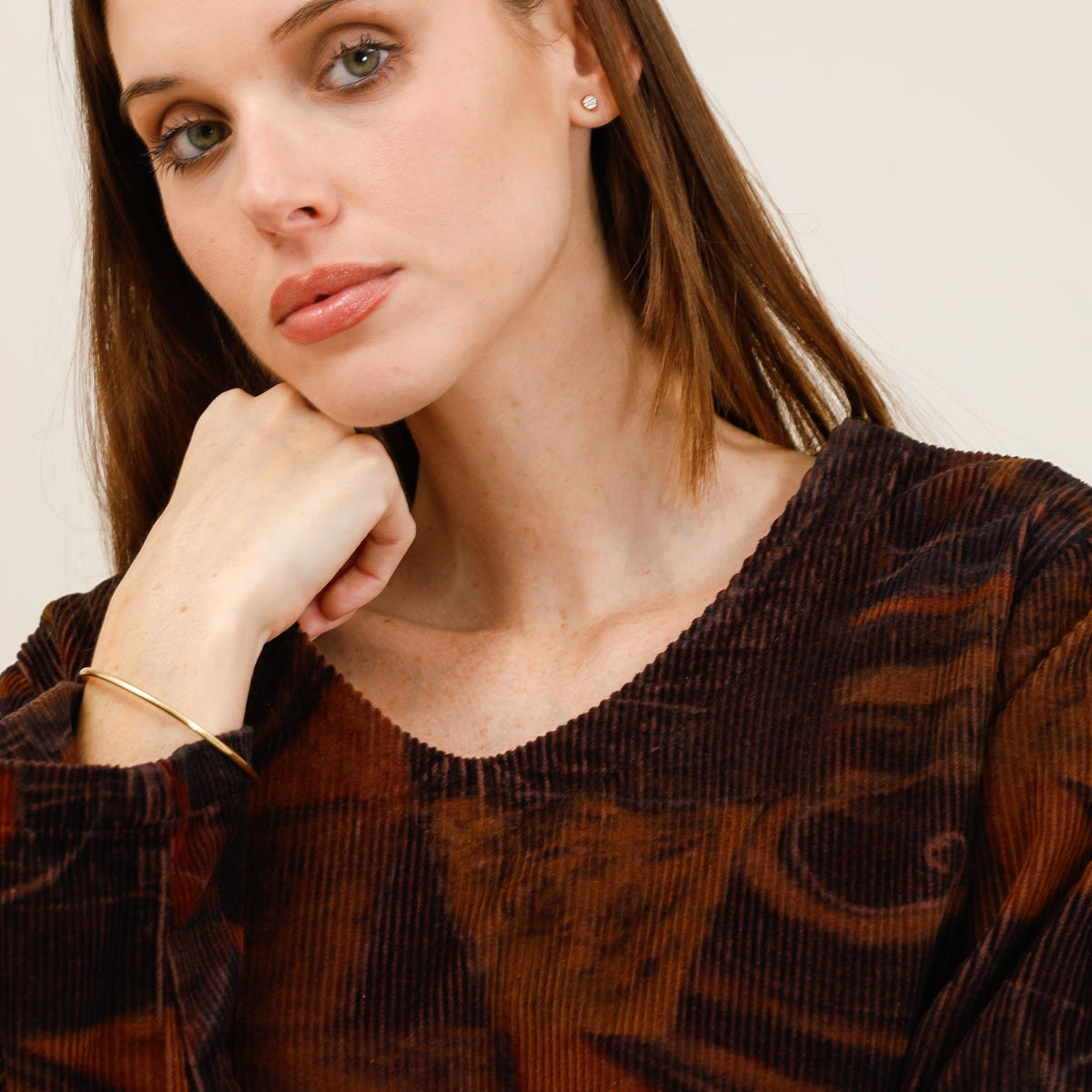 A205-R242 - Robe