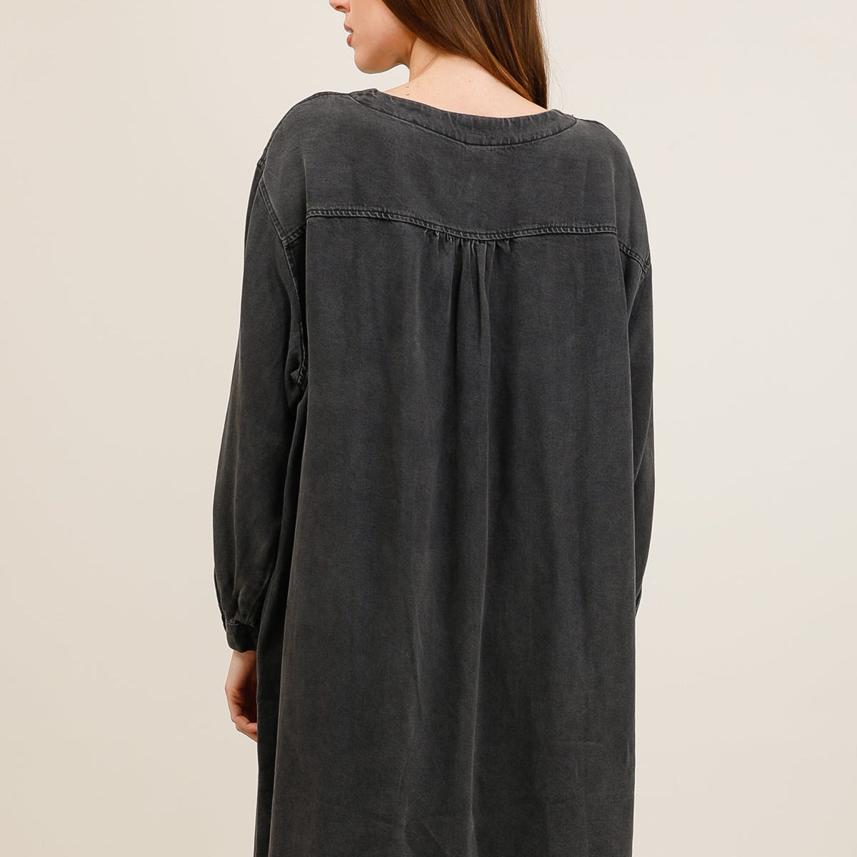 A212-R245 - Robe