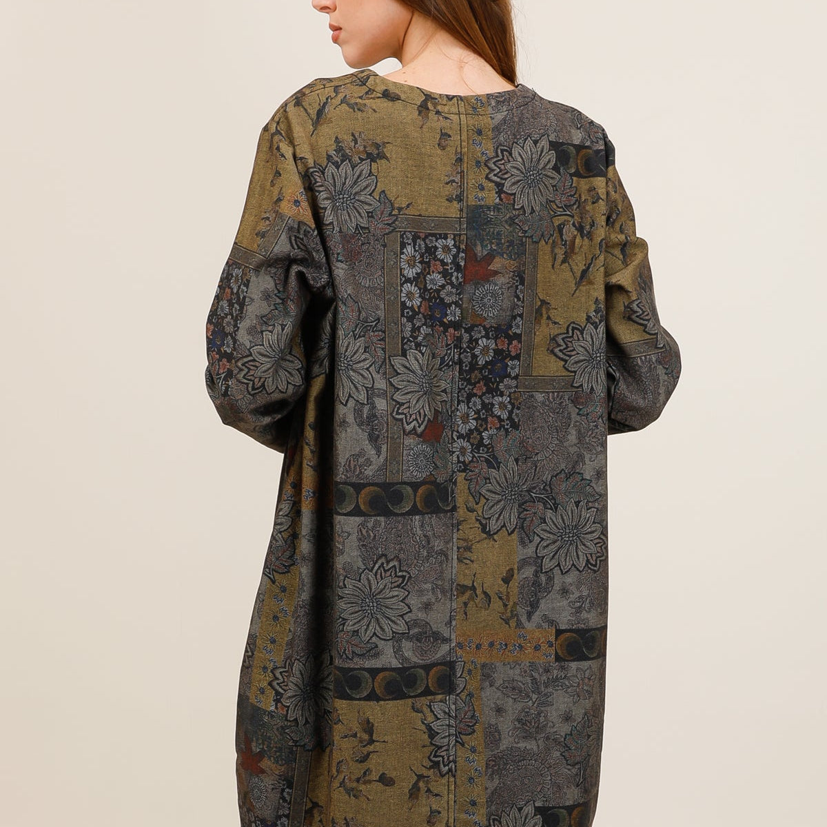 A215-R246 - Robe