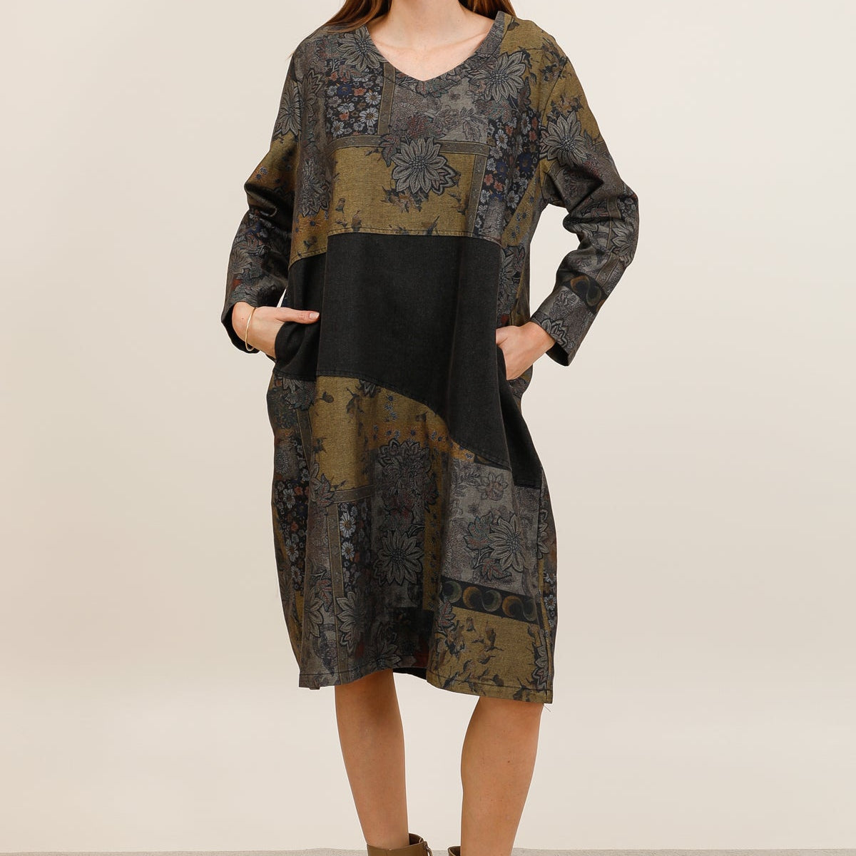 A215-R246 - Robe