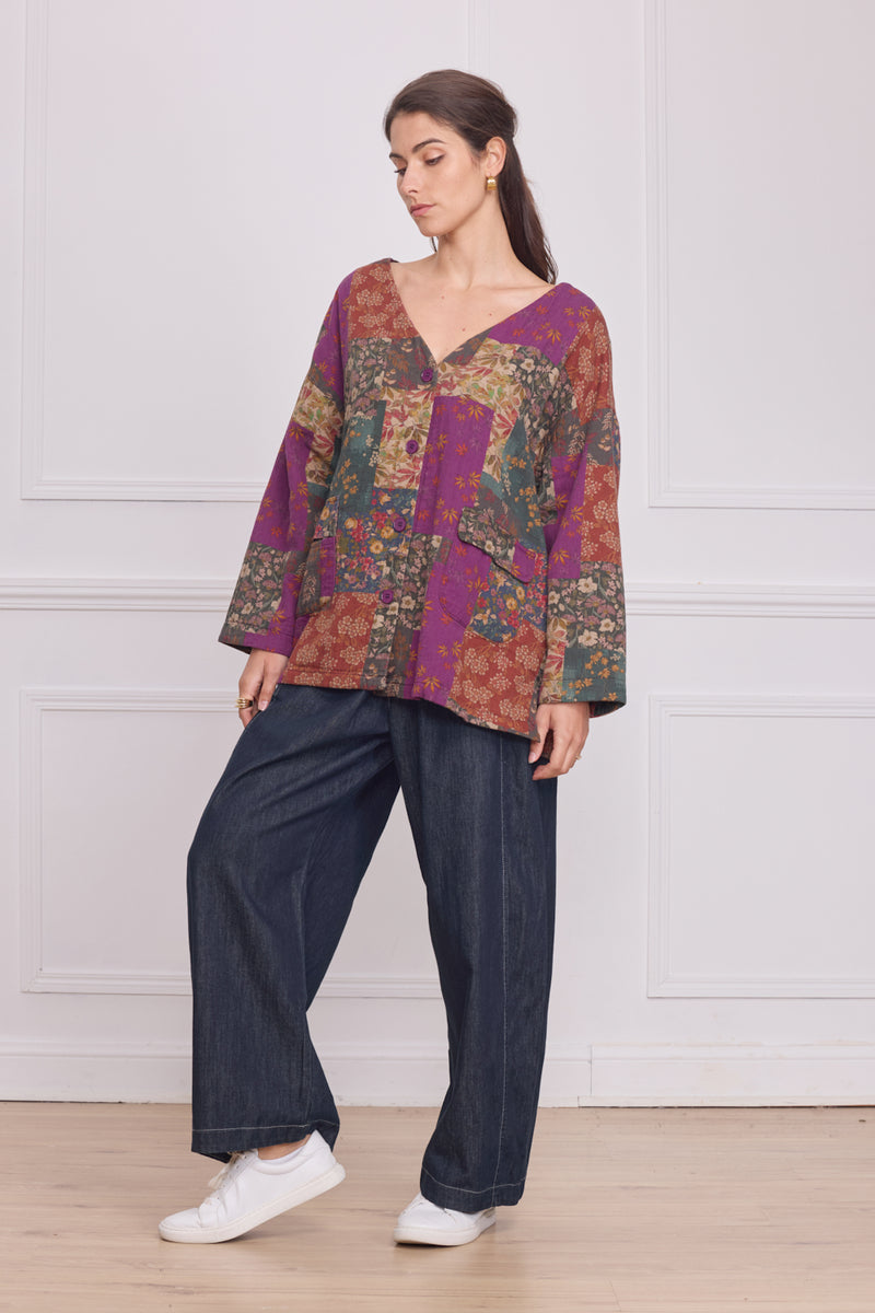 Cardigan col V boutonné patchwork violet fleuri – 100% coton
