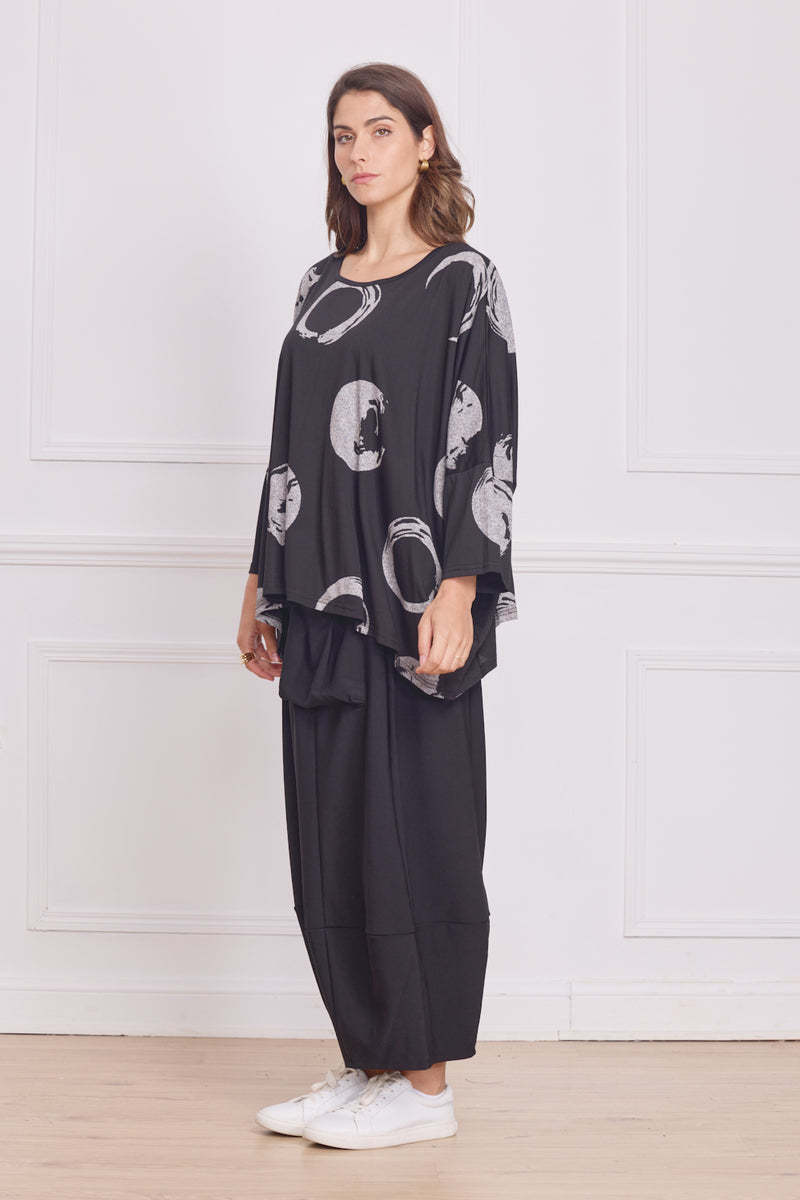 Blouse femme noire à motifs cercles