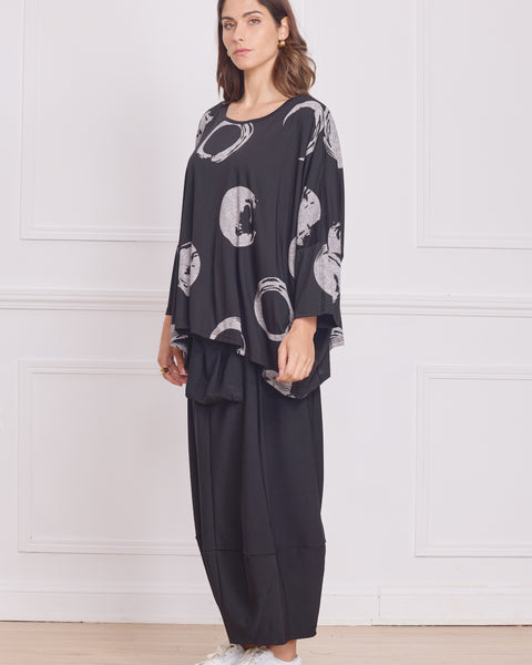 Blouse femme noire à motifs cercles