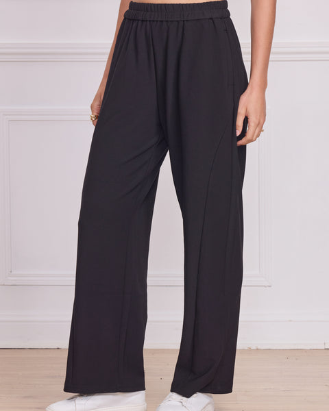 Pantalon noir coupe droite