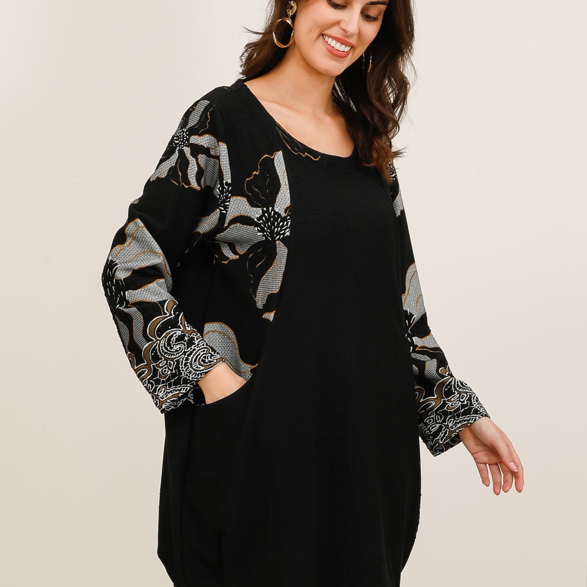 H25-A012 - Robe