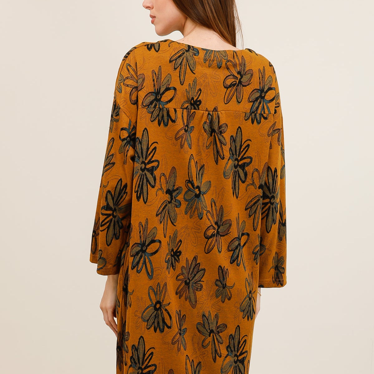 H38-R3436 - Robe