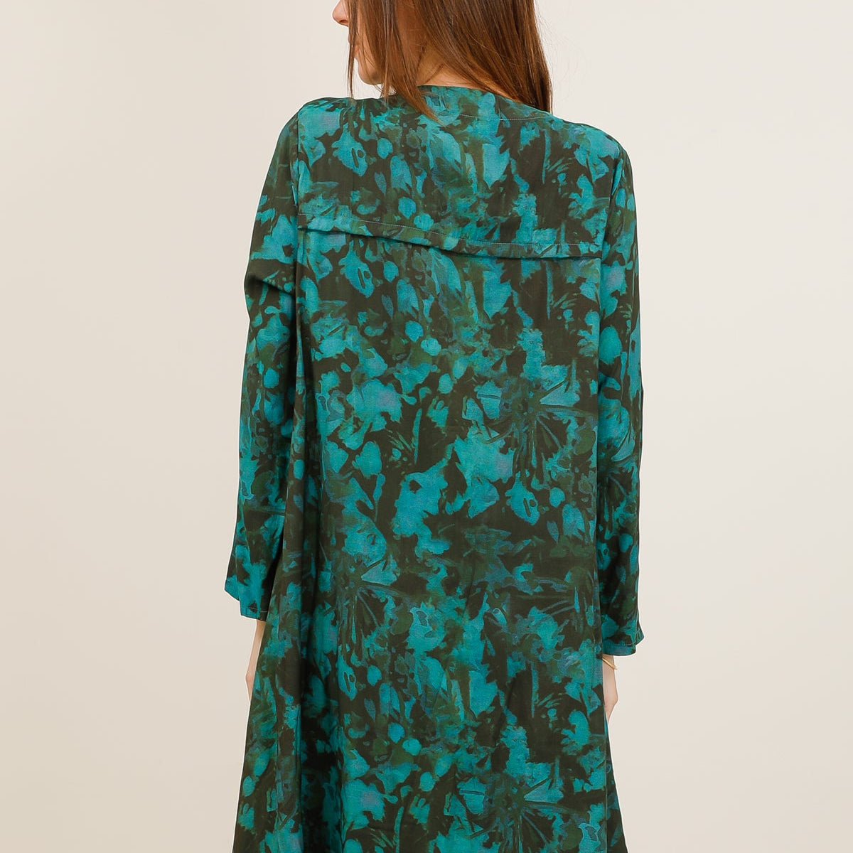 H56-R3154 - Robe