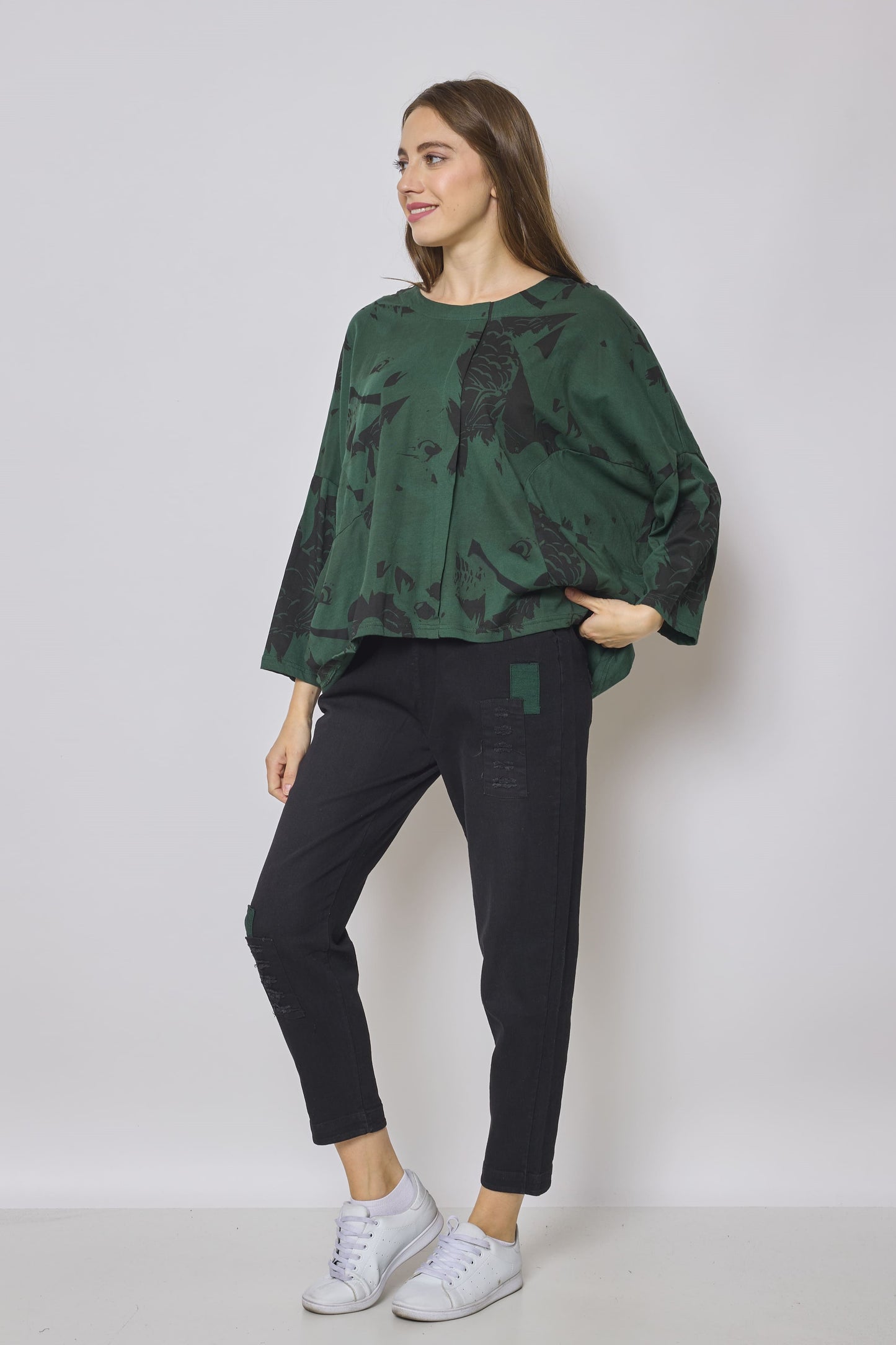 Blusa in cotone fantasia aquila