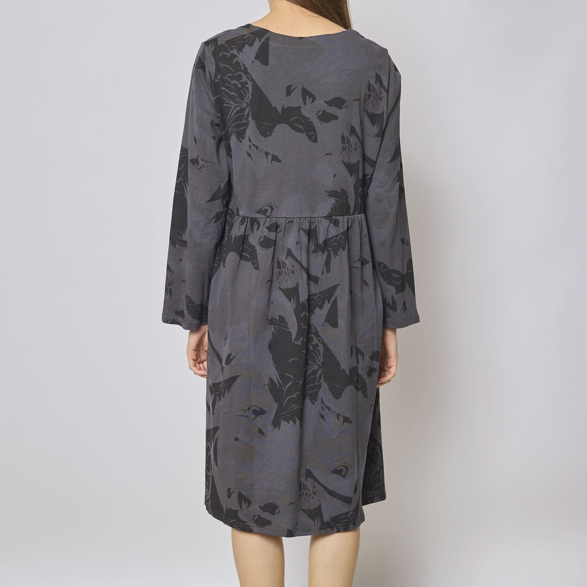 Robe mi-longue asymétrique à motifs aigle