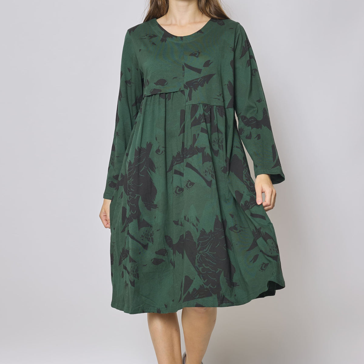 Robe mi-longue asymétrique à motifs aigle