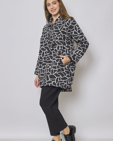 Manteau court noir et blanc