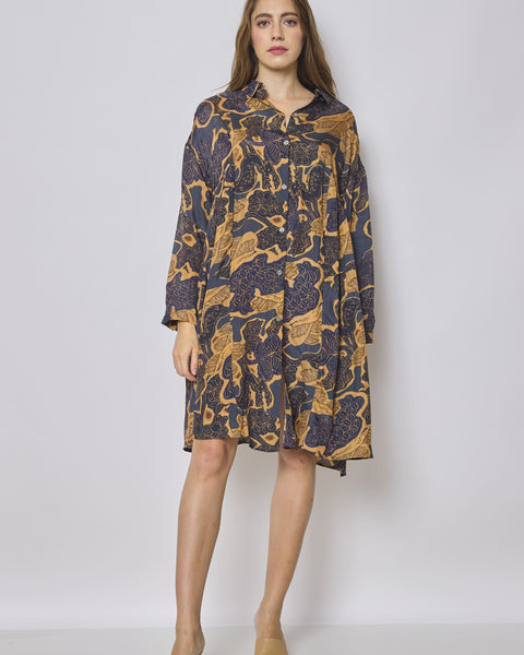 Robe chemise bleue et beige