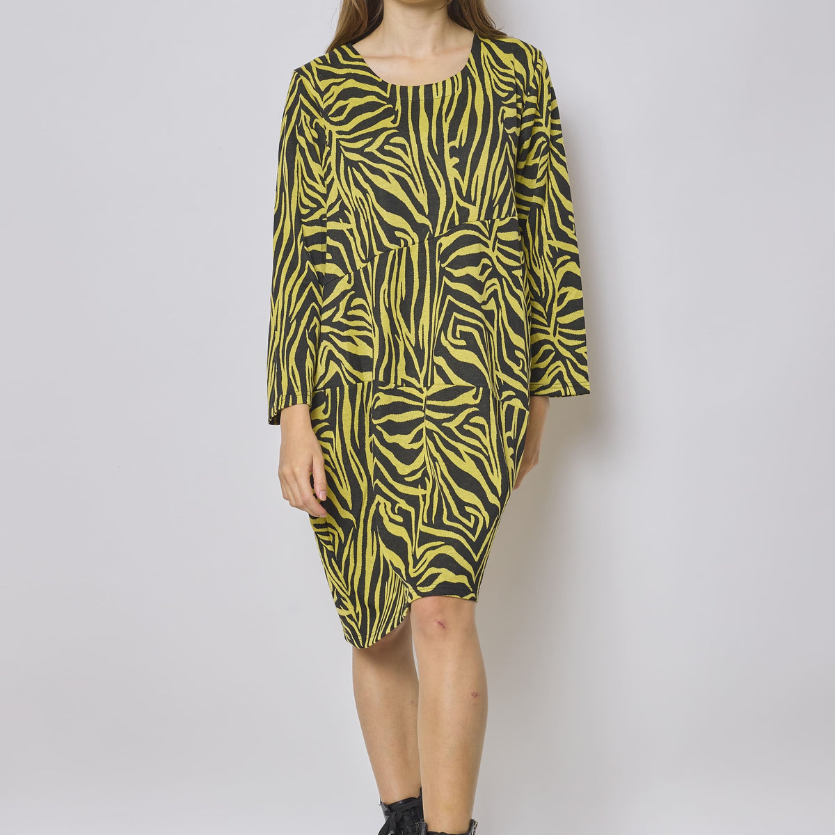 Robe mi longue zèbre