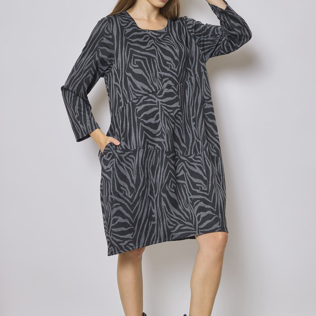 Robe mi longue zèbre