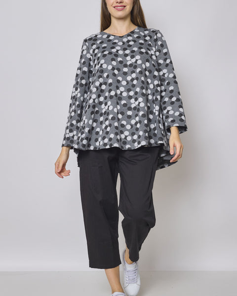 Blouse grise à pois
