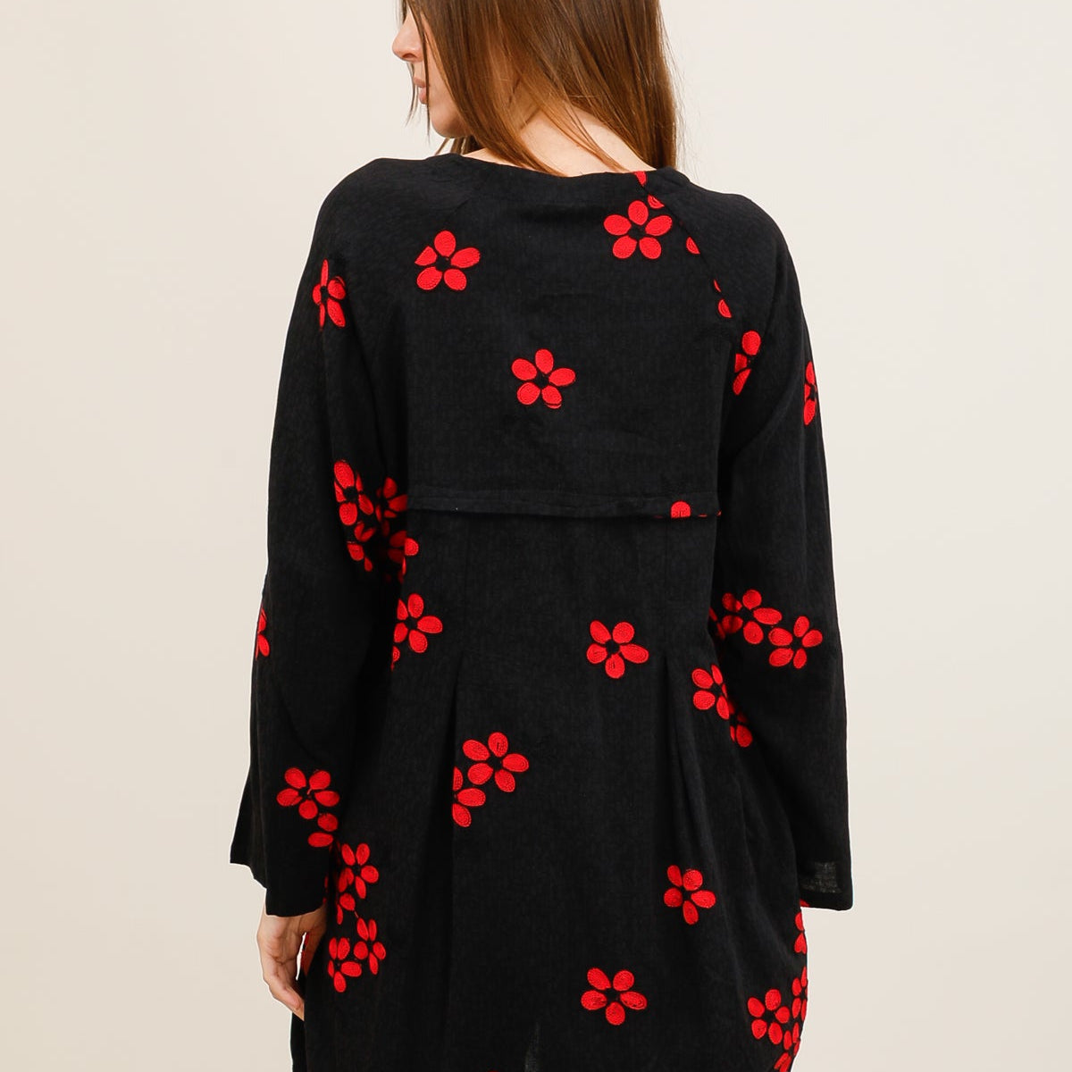 H8-R137 - Robe