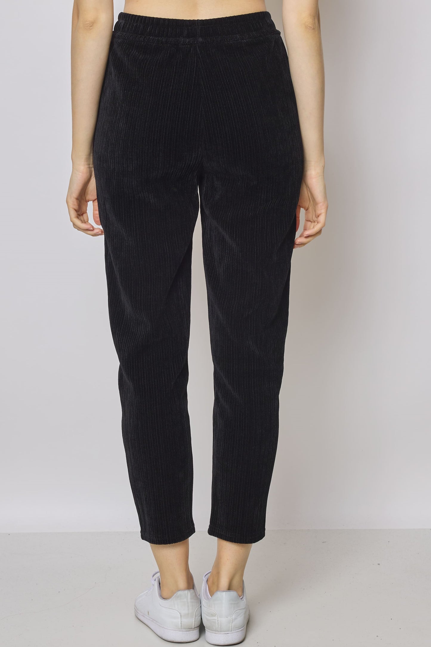 Women's ribbed cigarette pants