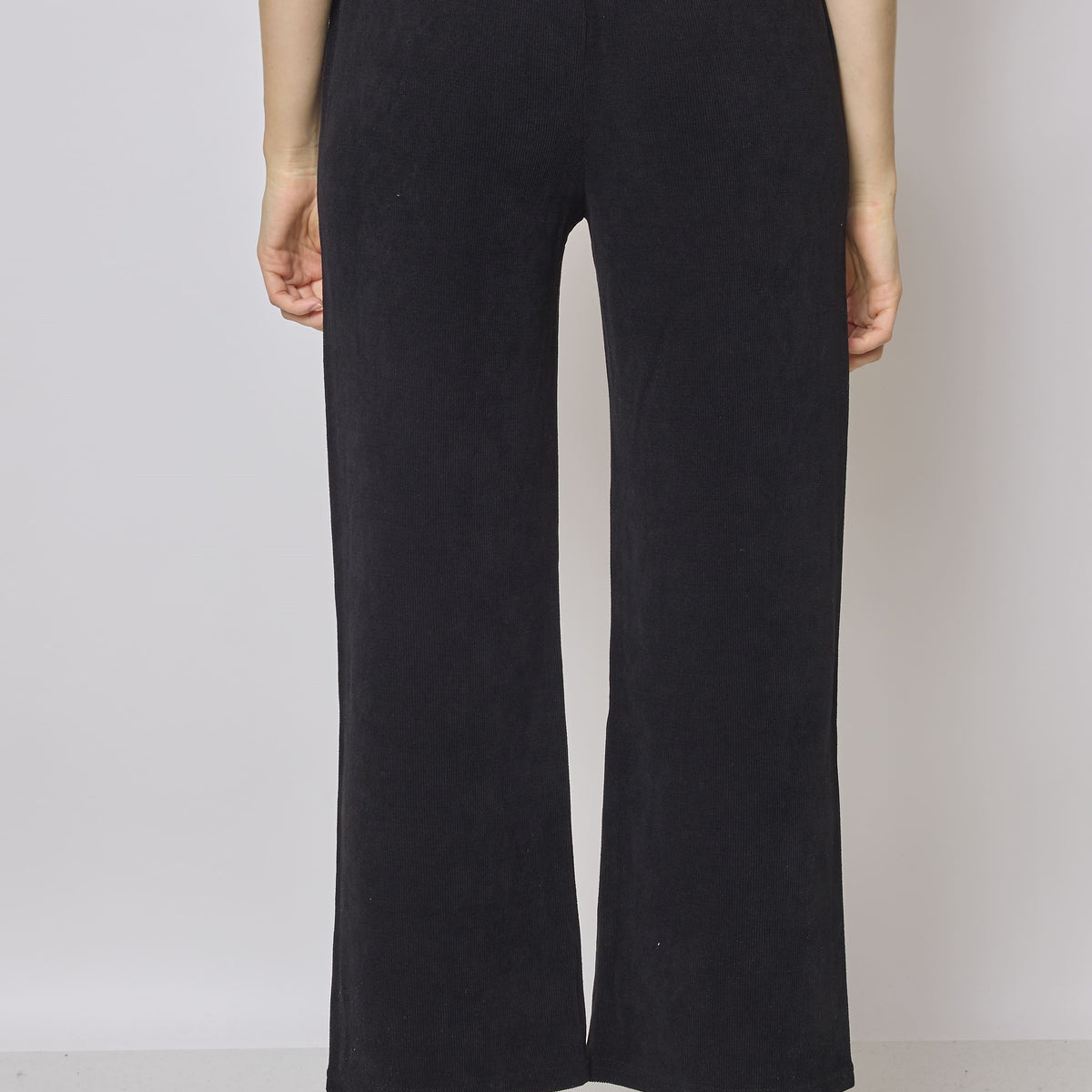 Jogging noir évasé côtelé