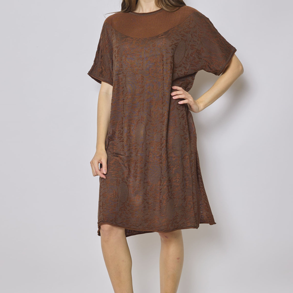 Robe mi longue aux impressions de soleil