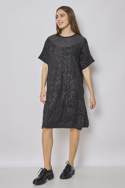 Mid-length dress with sun prints