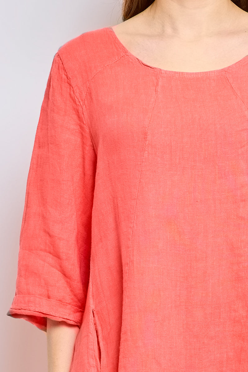 Robe en lin avec col arrondi