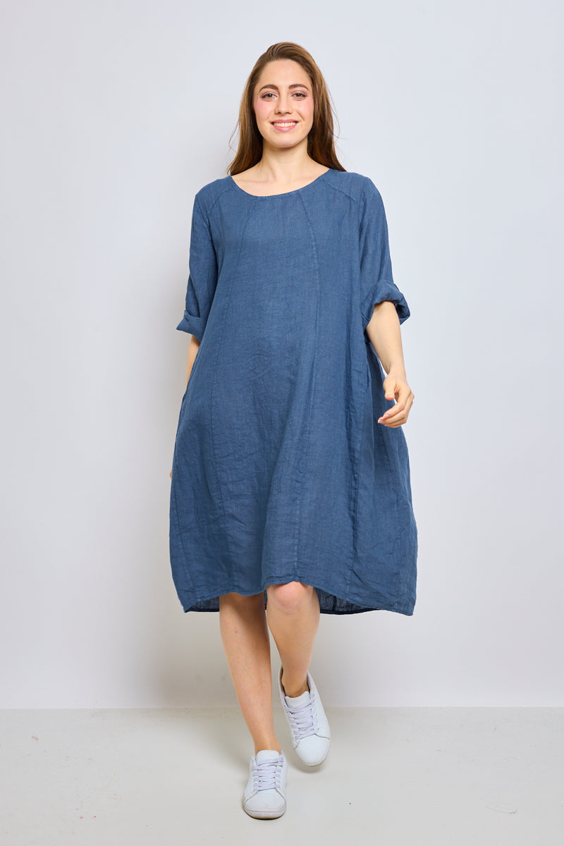 Robe en lin avec col arrondi