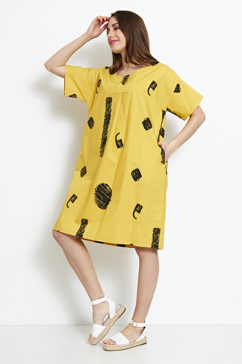 Robe courte à motifs effacés