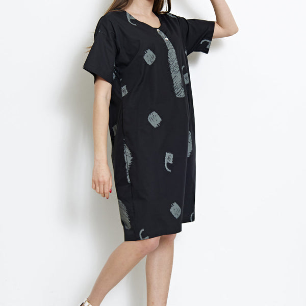 Abito corto con fantasie sfumate