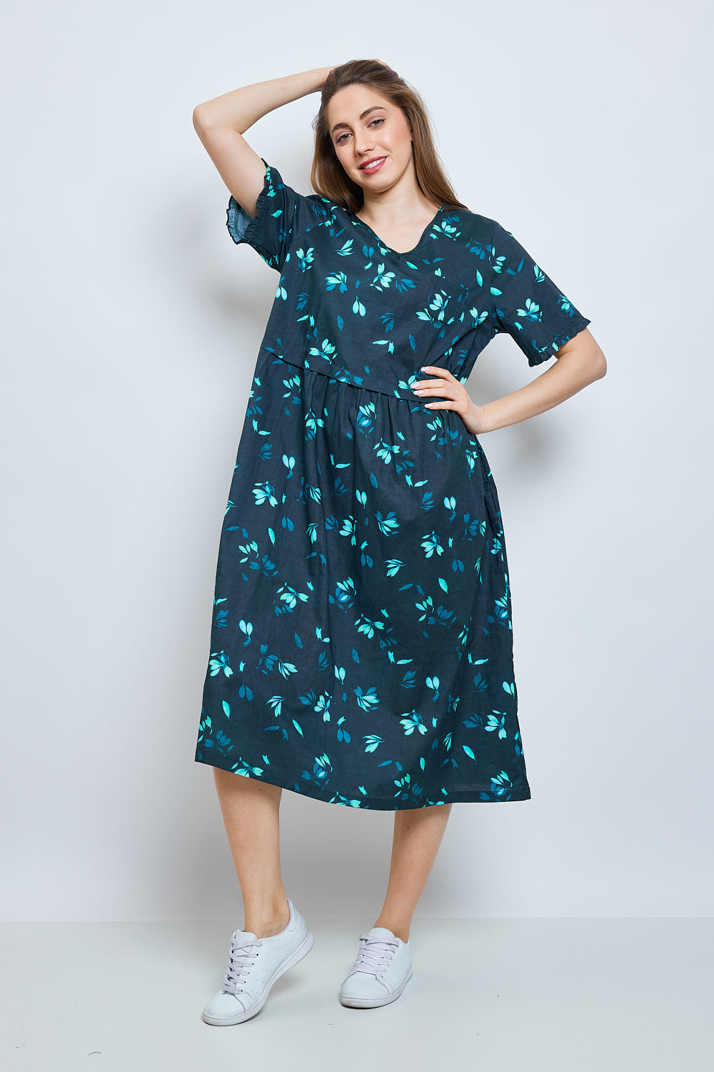 Long dress with turquoise cherry blossoms