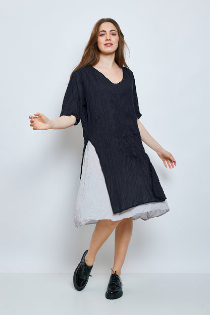 Robe en coton froissée