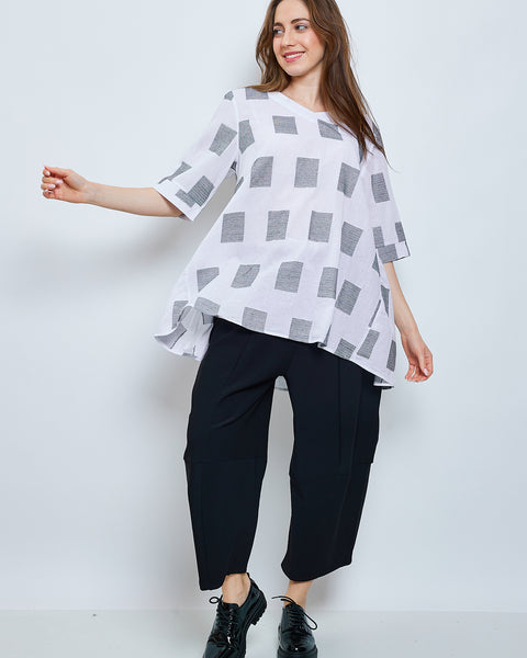 Blouse aux impressions carrés