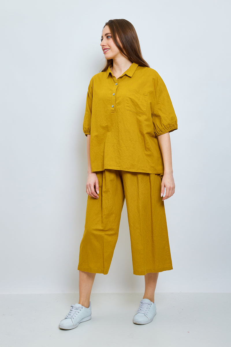 Haut avec boutons en lin et coton