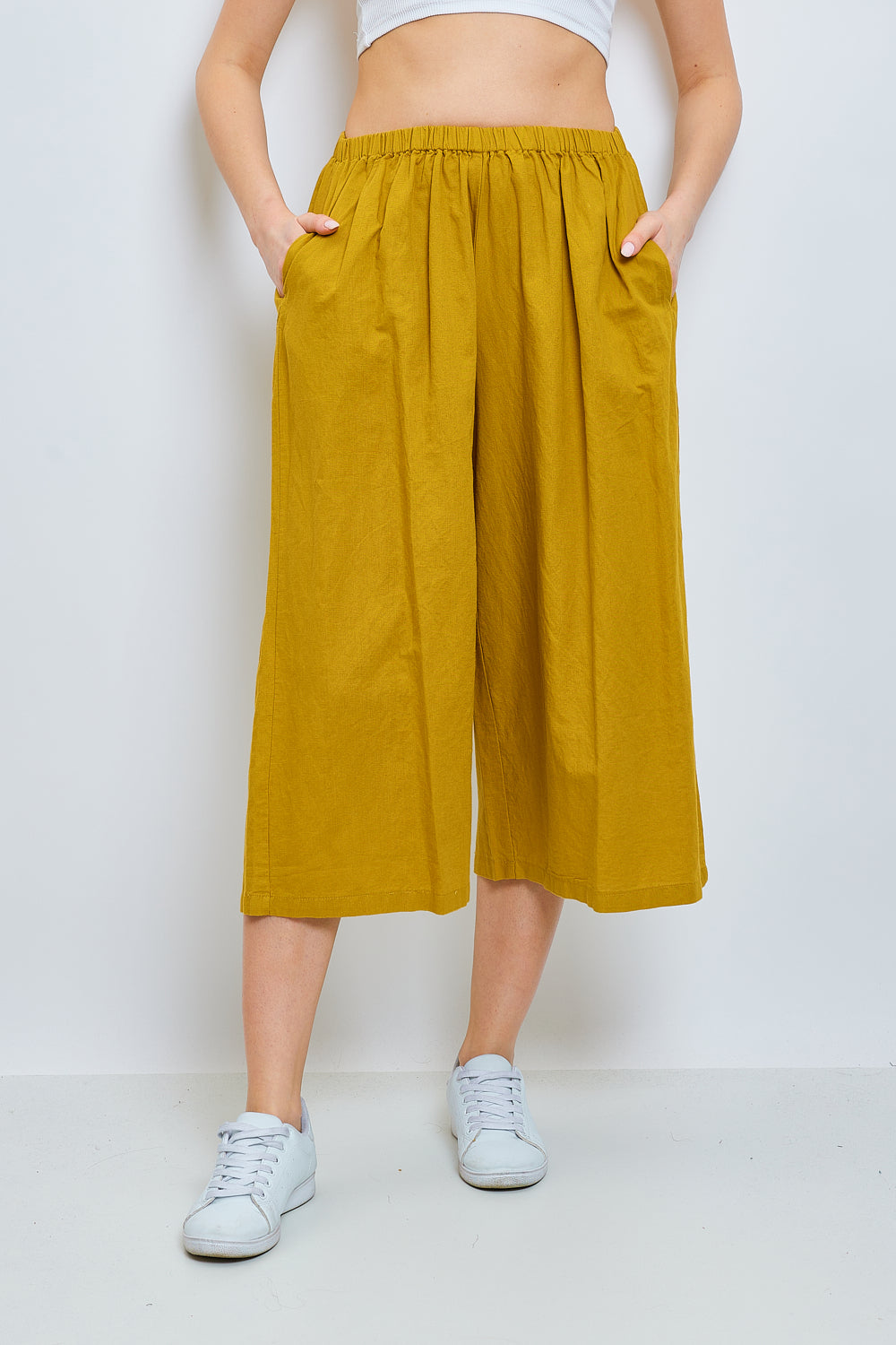 Wide linen and cotton pants