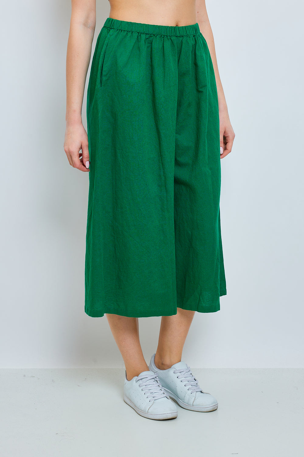 Wide linen and cotton pants