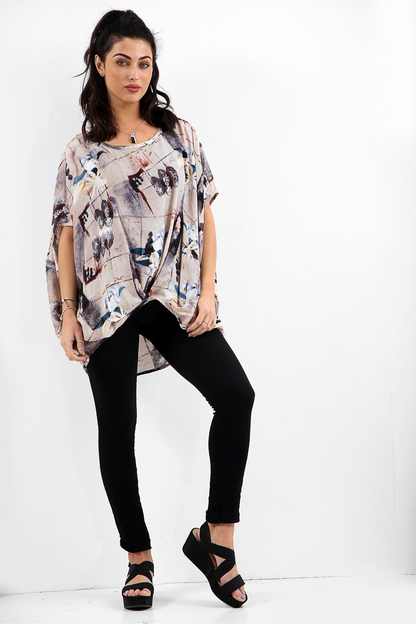 Tunic blouse in part black and prints