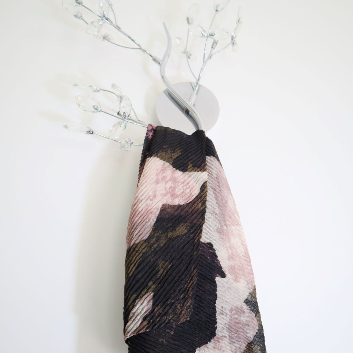 Foulard coloré à effet rétracté