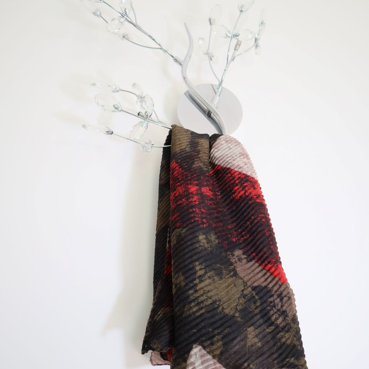 Foulard coloré à effet rétracté