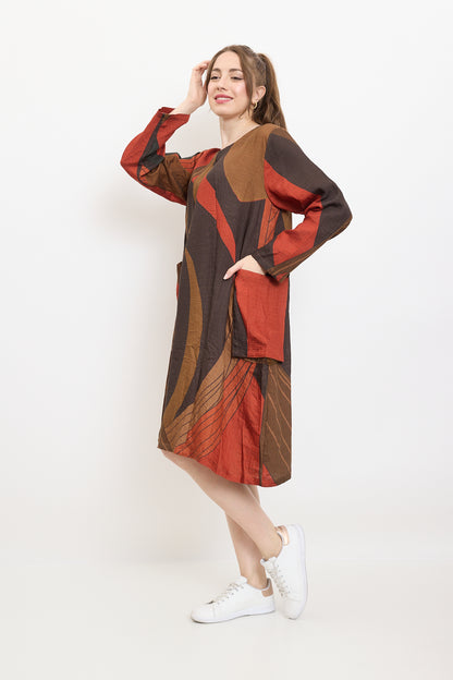 Dress with various shapes in brown and red