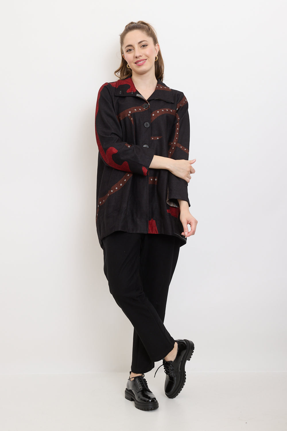 Tunic shirt with modern black, red and brown patterns