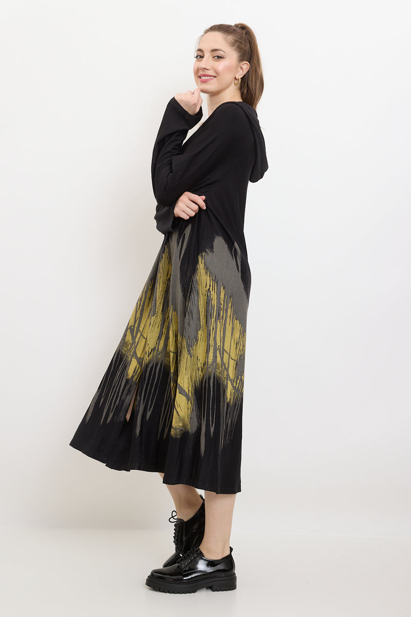 Chemise noire avec des motifs coup de pinceau